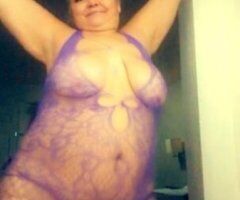 got a room in tupelo so cum play with me daddy - Image 8