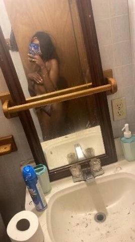 outcall only baby👅💦 - 1