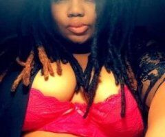Thee Best Throat In Charles County 🍆👅 - Image 5