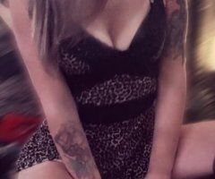 hot !!🔥horny !!!💋🫦blonde with tight wet💦👉🏻👌🏻 pussy !available 24 hours!!! - Image 6