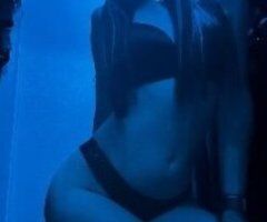 Sexy Latina😋100% natural. - Image 2