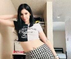 Sexy Latina😋100% natural. - Image 3