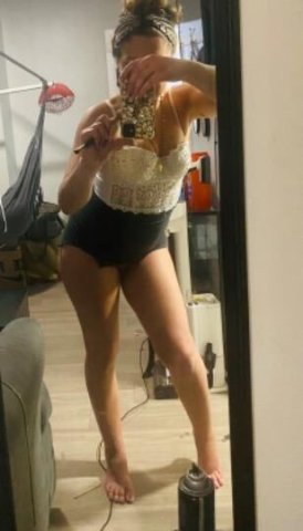 TIME TO GET NAUGHTY WITH A----. Petite baby with a FAT ASS. call now💋💋🫦🫦😘😘 - 1