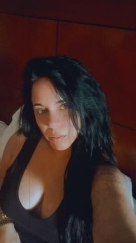 sexy cubanita eva - 1