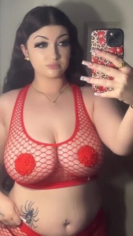 Thick wet drippy pussy latina 💦 super deep throat ready to satisfy your every need 💋 - 1