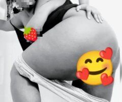 Indianapolis escorts - ALL 3 HOLES 😜 Juicy Chocolate BBW Ready now