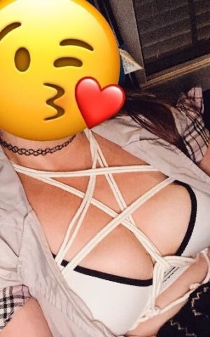 Friendly freaky BBW girl next door - 1