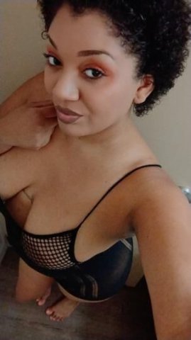 PEACH GOBBLER FOR THANKS GIVING 😛CASH ONLY 💦TOO BLESSED TO BE STRESSED 💦If you dont like Curly Afros then im not your girl 💋 Good morning handsome💦QV100 - 1
