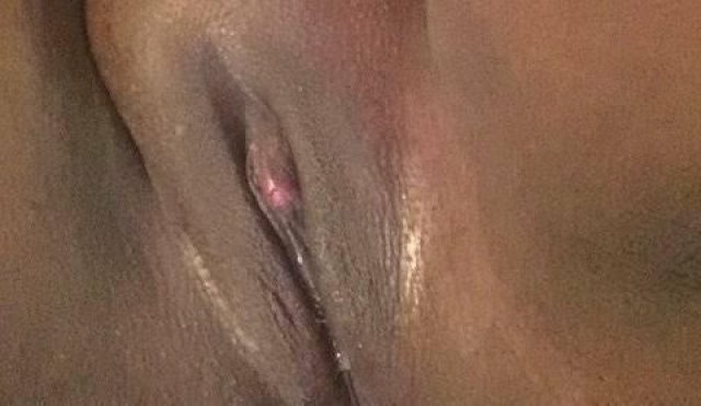Available Now 💦Horny Asf 💋Tightlil Pussy❤‍🔥 - 1
