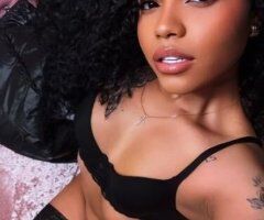 Sexy Latina🩷🌸🤤🫠🫦🔥 - Image 5