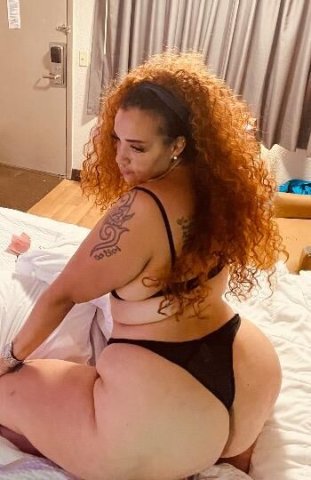 WAX that ass WEDNESDAY ! 6'3 Amazon Goddess wants to play! - 1