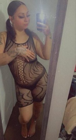 Beautiful && Freaky 🫦💦 - 1