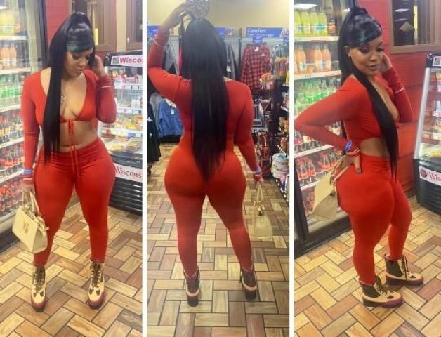 new in town and available now 🍑🍑 - 1