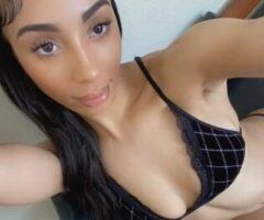 THE SWEETEST HONEY😝💦😻 - Image 3