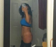 Roswell / Carlsbad escorts - i dont like no whipes and chains and baby u cant tie me down, but u can whip your lovin on me