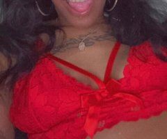 There's A New Kitty In Town Come Show Me How They Slanging Down here 😝 - Image 3