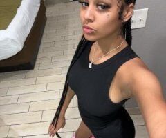 Dallas escorts - outcall and carfun