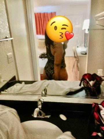 I'M EXTREMELY AND F****** HORNY SPECIAL RATES - 1
