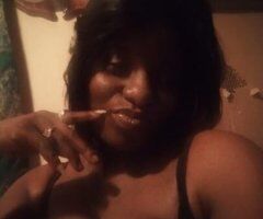 Iowa City escorts - Co-Co