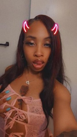 Pretty & Petite 🍑💦🩷🍭 - 1