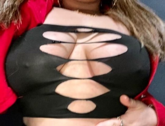 🌈🏝 YOUNG EXOTIC THICK BEAUTY 💕😚 READY TO PLEASE YOU & BLESS YOUR TIME - 1