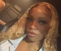 19 CLASSY AND A LITTLE SLUTTY 🩶I LIKE BIG SUGAR DADDYS 💰💰💰IM VERY FUN - Image 1