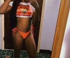 19 CLASSY AND A LITTLE SLUTTY 🩶I LIKE BIG SUGAR DADDYS 💰💰💰IM VERY FUN - Image 2