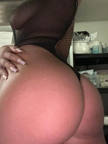 Your naughty fantasy 🩷 private incall south seattle. outcalls to surrounding areas ✨ - 1