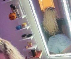 SEXY blonde in seattle here for a good time 💖🍬text me ❤ - Image 6