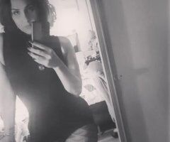 Orlando escorts - IN TOWN FOR SHORT WHILE:) SEXY THICK CUBANITA