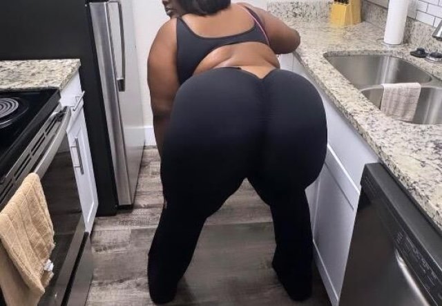 SEXXY CHOCOLATE 🍫 BBW - 1