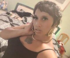 i am available right now 24/7 - Image 10