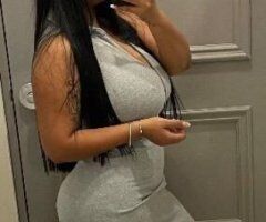 Sexy Latina - Image 2