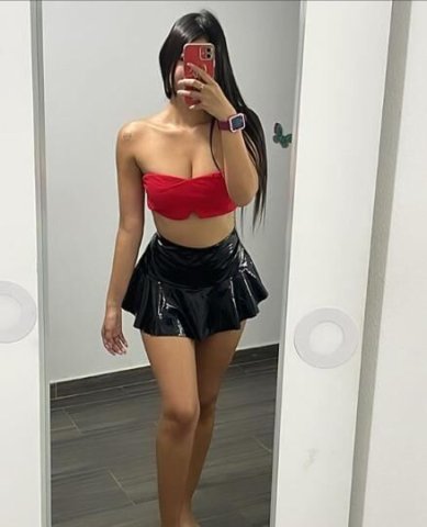 Perfecta Dama Disponible las 24 Horas Para Cumplir Todos Tus Deseos - 1