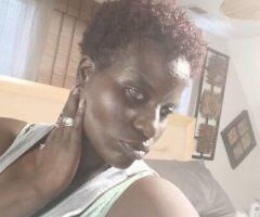 Iowa City escorts - Black Beauty