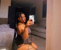 Sexy Puerto rican Mami - Image 3