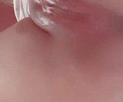 Greensboro escorts - here for a couple days daddy😘