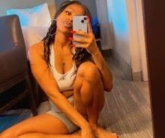 CARAMEL BOMBSHELL - Image 1