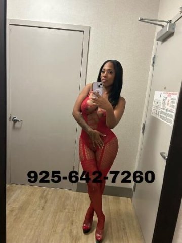 Big Boobs Fat Azz 100% Real. ❤Ms.Roxxy !💋💖💕Your Favorite Hottie - 1
