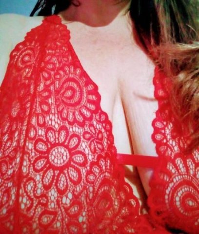 💦💦SEXY MILF. SUPER THROAT SPECIALIST IS BACK AND AVAILABLE FOR INCALLS AND OUTCALLS.... MAKE YOUR APPT NOW 💦💦 - 1