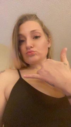 😍😍GoOd MoRnInG FeLLaS!!!! CuM GeT U A NuT B4 WoRk Or On Ur LuNcHBrEaK!!! I'LL B WaiTiNg😜🙃🙂 - 1
