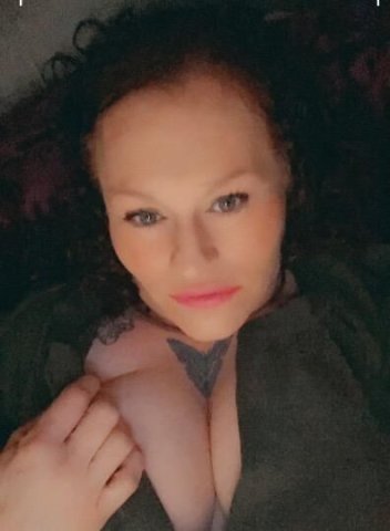 Your Favorite Headdoctor MiLF Making Housecalls Today-cardates and Outcalls Only - 1