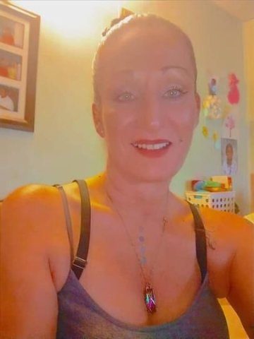Im hot and horny looking for a good time! - 1