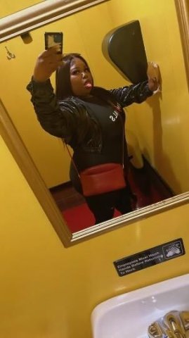 💦Lola new n town specials 💦 - 1
