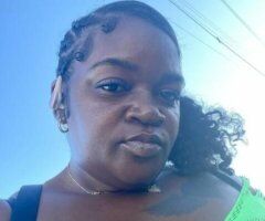 Orange County escorts - Outcall only. Sexy chocolate Ebony. Text me for more information !