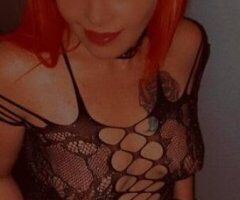 red hair queen - Image 2