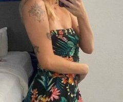 Outcall available - no car dates - Image 2