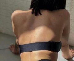 Mcallen escorts - HELLO GENTLEMEN!! IM AVAILABLE