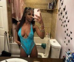 hazel 🥵 - Image 1
