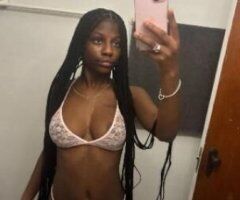 hazel 🥵 - Image 3
